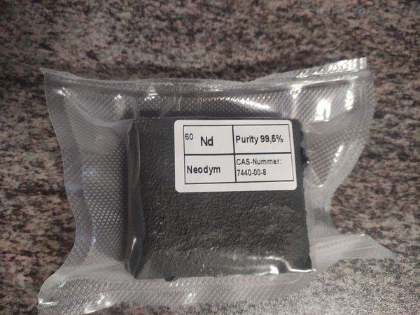 1kg Neodym Metall Barren, 99.5%, Metall der seltenen Erden